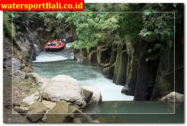 Bakas Levi rafting Bali